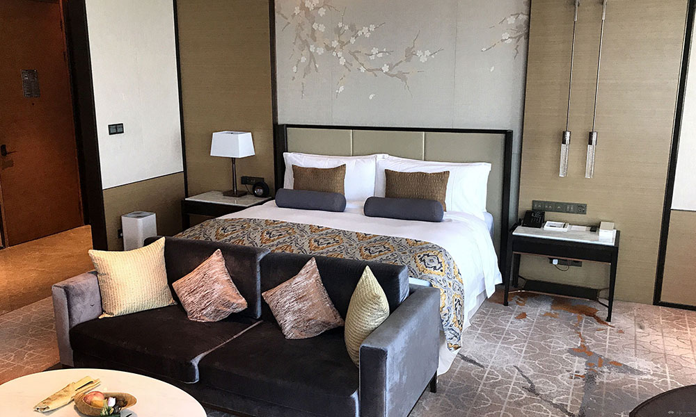 酒店家具廠家揭秘：精準把握酒店家具質(zhì)量的五大關(guān)鍵要素